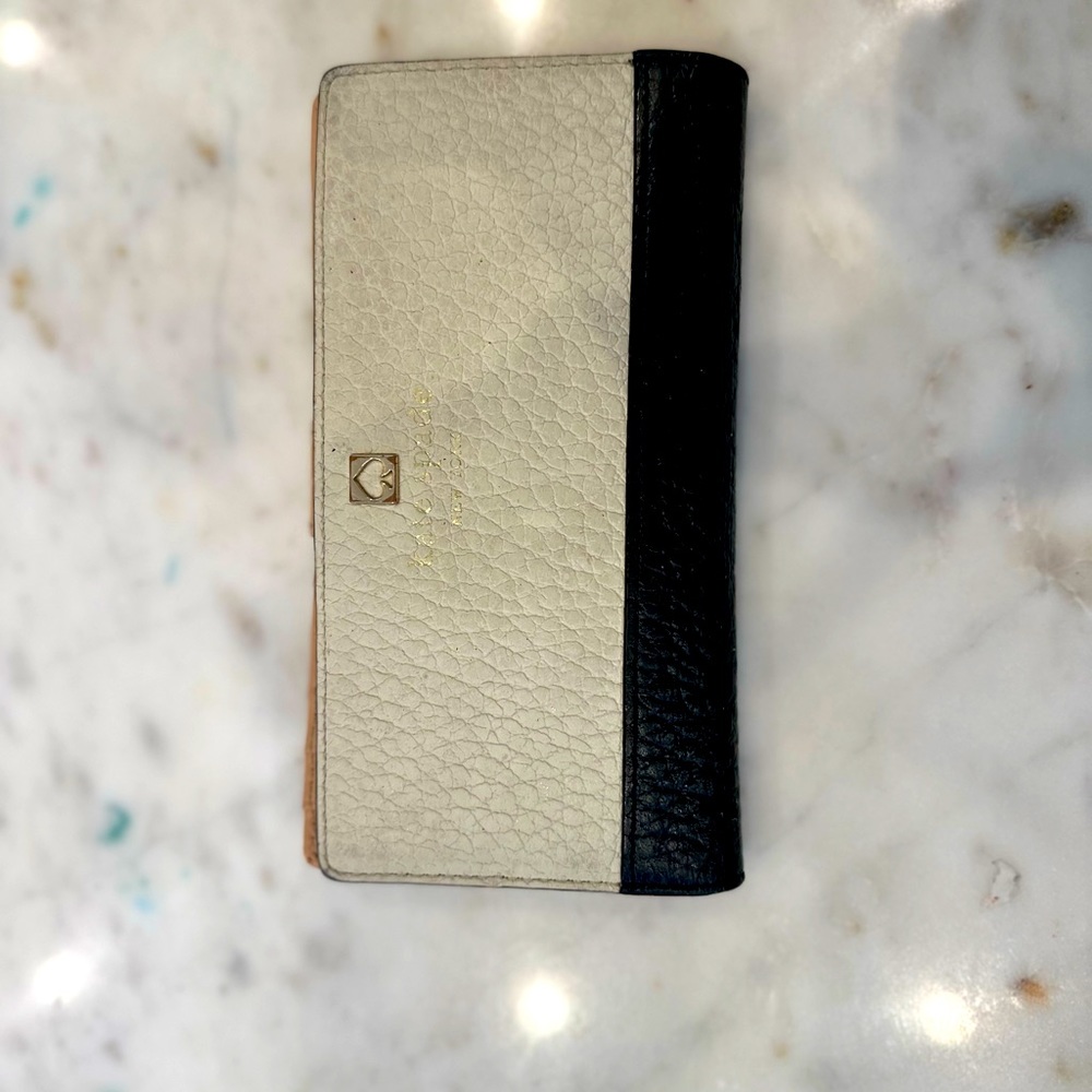 Kate Spade Southport Avenue Wallet